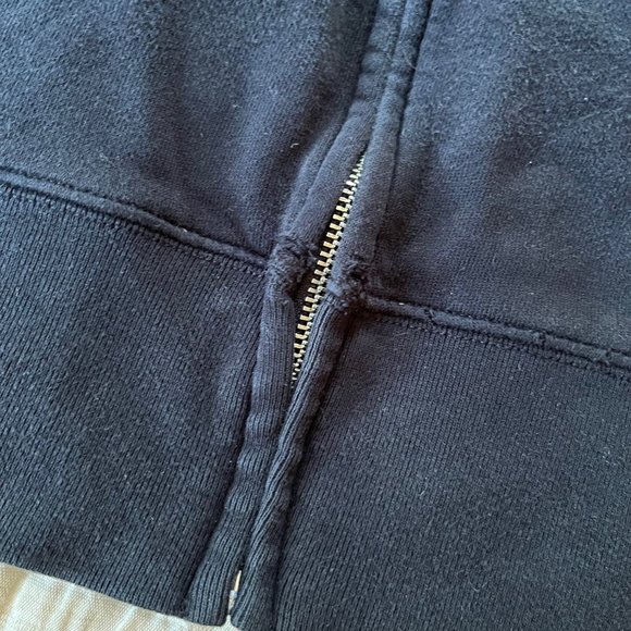 Gap Zip-Up Black Hoodie - SP - Picture 6 of 6